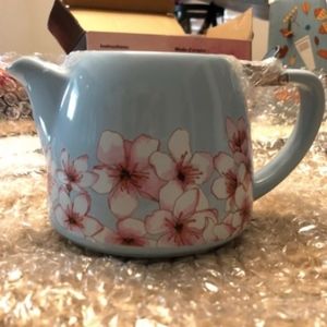Alfred Teapot
